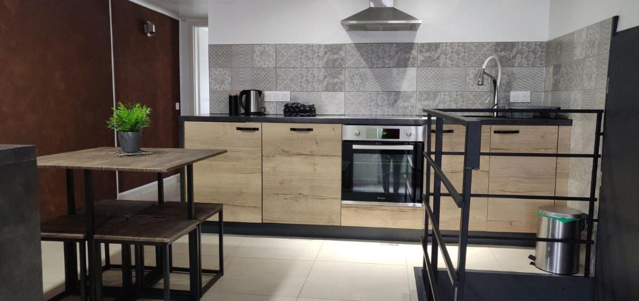 L'Estrade, Appartement De Standing En Hyper-Centre ساريجومين المظهر الخارجي الصورة